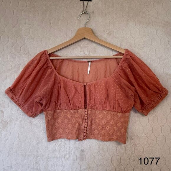 Free People Heartstrings Summer Puff Sleeve Crop Top Peach Sz XS - Picture 1 of 11